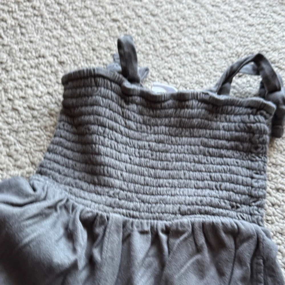 GAP Charcoal Smocked Strap Wide-Leg Jumpsuit - Picture 4 of 4